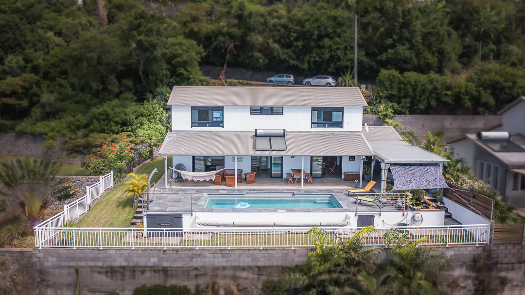 Photo maison immobilière par drone